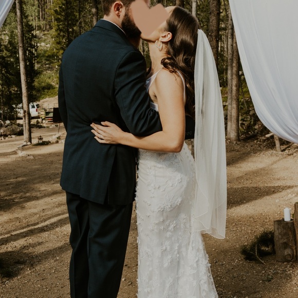 Made With Love Carla Ivory wedding dress size 2/4 - Picture 6 of 12